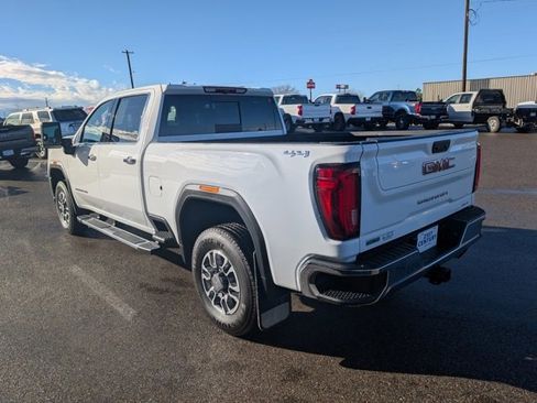Used 2022 GMC Sierra 2500 SLT image 8