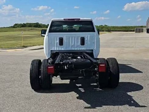 New 2025 Chevrolet Silverado 3500 W/T AWD/4WD image 7