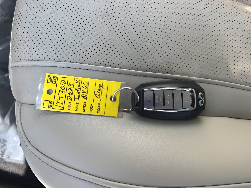 Used 2023 INFINITI QX60 Luxe AWD/4WD image 32
