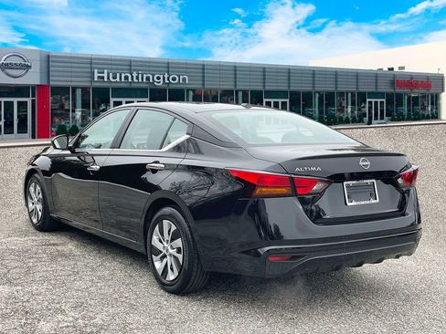 Certified 2025 Nissan Altima 2.5 S FWD image 8