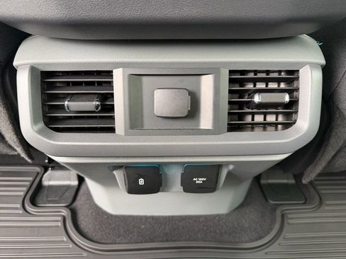 Used 2025 Ford F150 XLT w/ Equipment Group 302A MID image 9