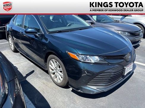 Used 2019 Toyota Camry LE FWD image 1