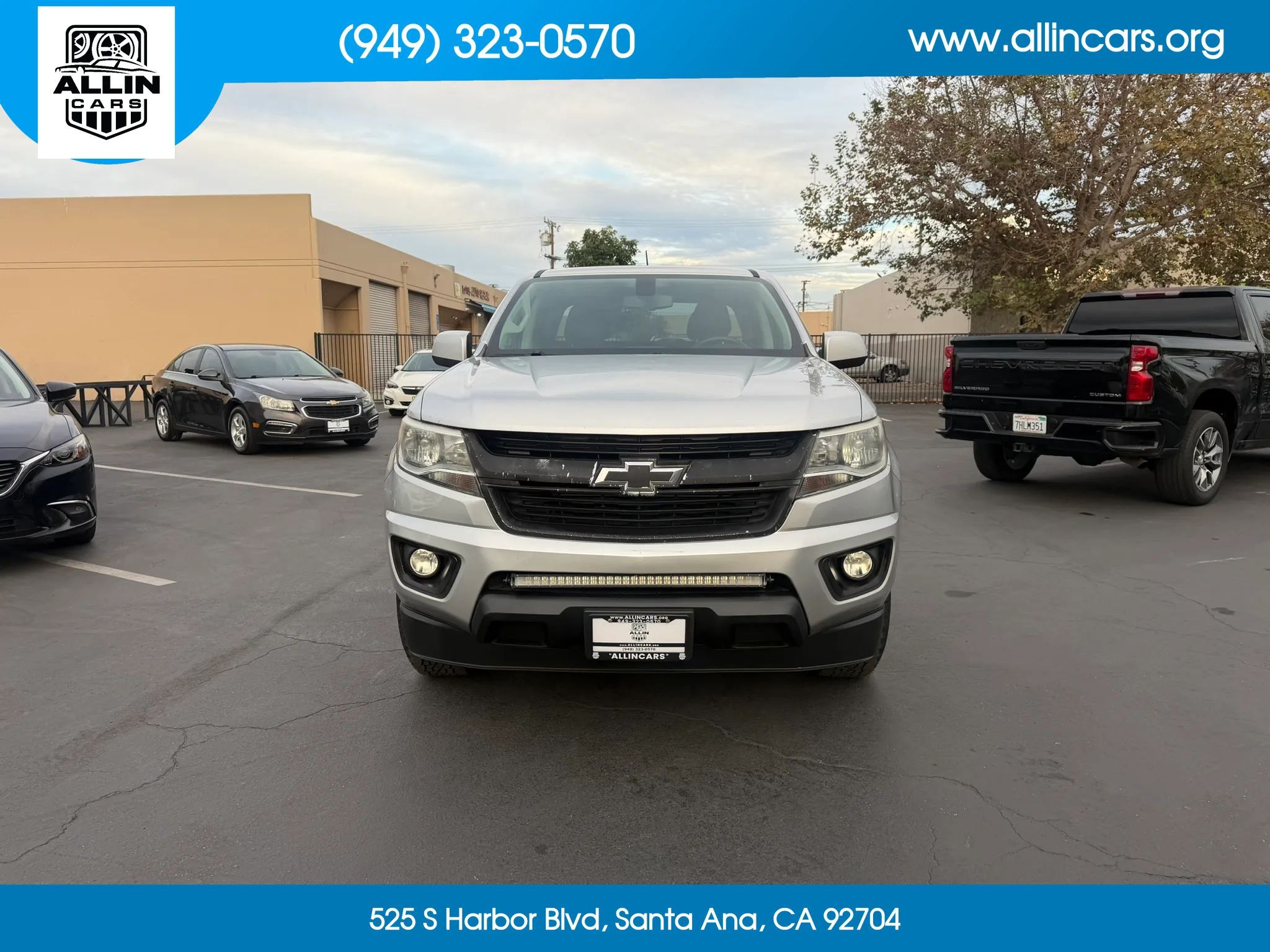 Used 2017 Chevrolet Colorado LT RWD image 2