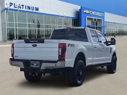Used 2022 Ford F350 Lariat w/ Chrome Package image 5