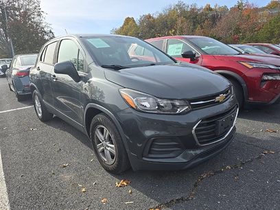Used 2019 Chevrolet Trax LS w/ Tint and Cruise Package