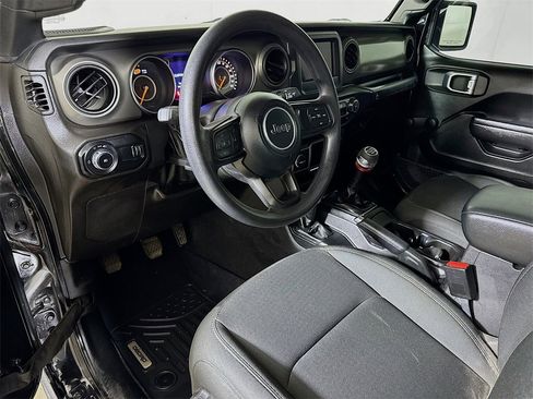 Used 2023 Jeep Wrangler Sport image 7