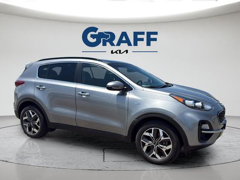 Used 2020 Kia Sportage EX w/ EX Technology Package AWD/4WD image 10
