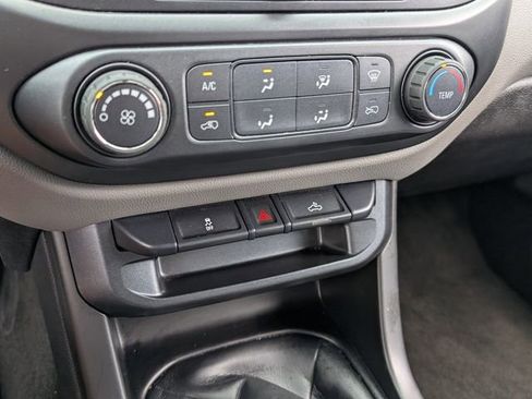 Used 2017 Chevrolet Colorado W/T w/ Custom Special Edition image 26