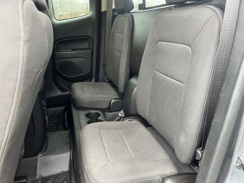 Used 2020 Chevrolet Colorado LT w/ LT Convenience Package image 31