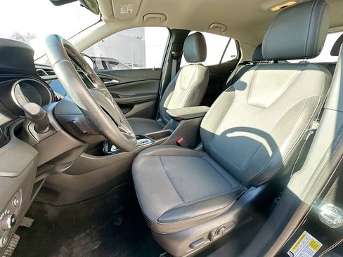 Used 2023 Buick Encore GX Select w/ Sport Touring Package image 13