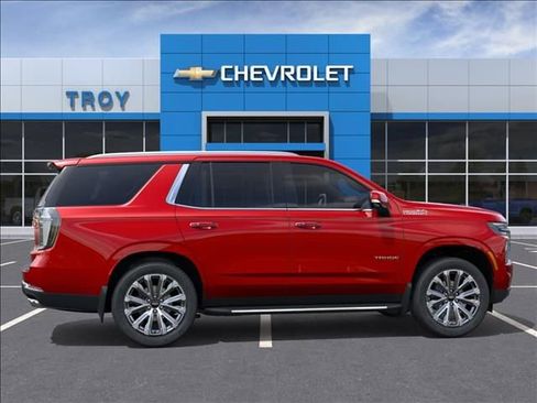 New 2025 Chevrolet Tahoe High Country AWD/4WD image 5