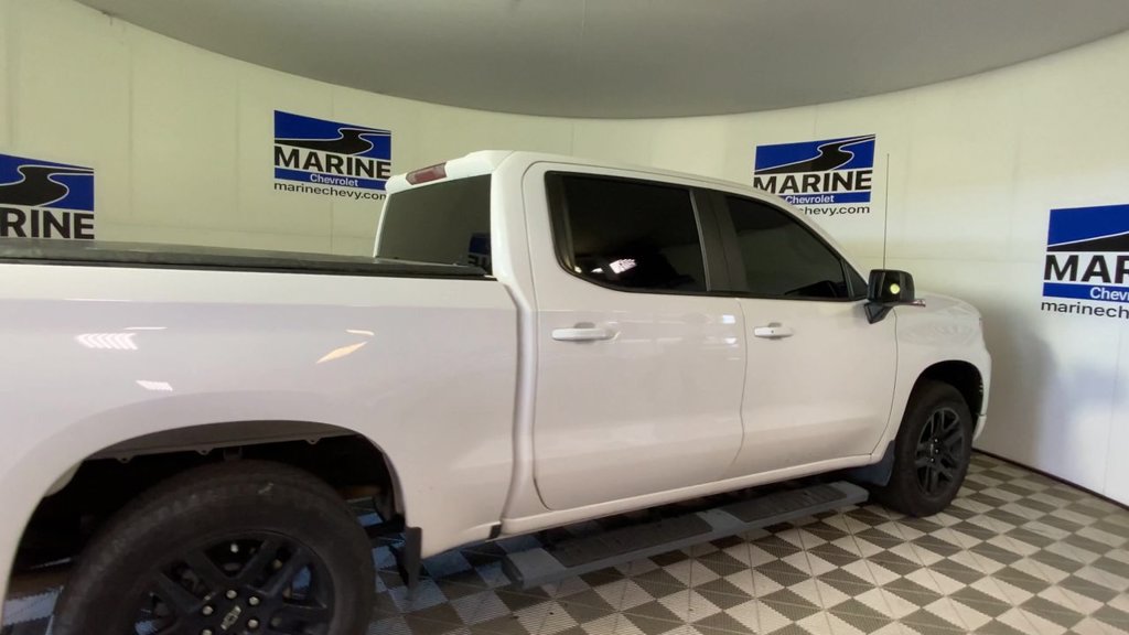 Used 2023 Chevrolet Silverado 1500 RST w/ Z71 Off-Road Package AWD/4WD image 2