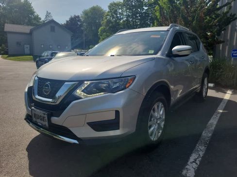 Used 2018 Nissan Rogue SV AWD/4WD image 8