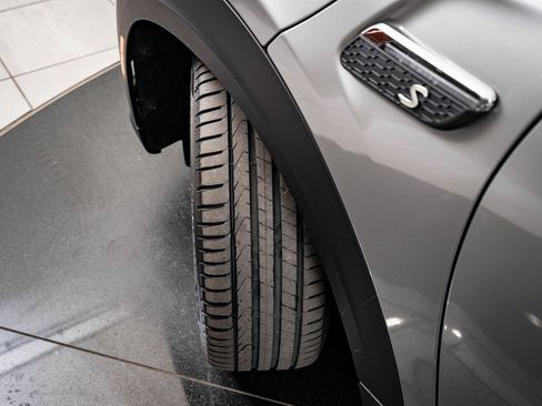 Used 2024 MINI Cooper SE image 45