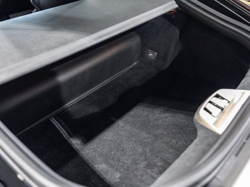 Used 2014 Ferrari F12 Berlinetta RWD image 37