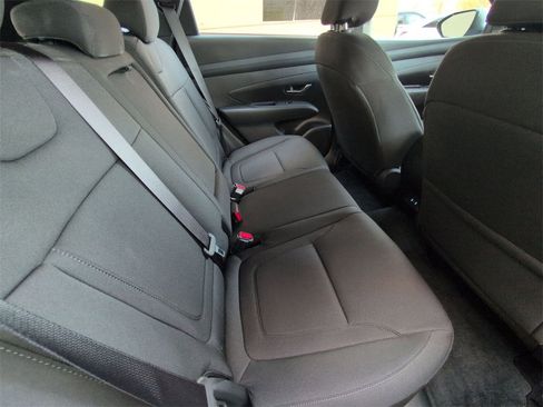 Certified 2026 Hyundai Tucson SE image 17