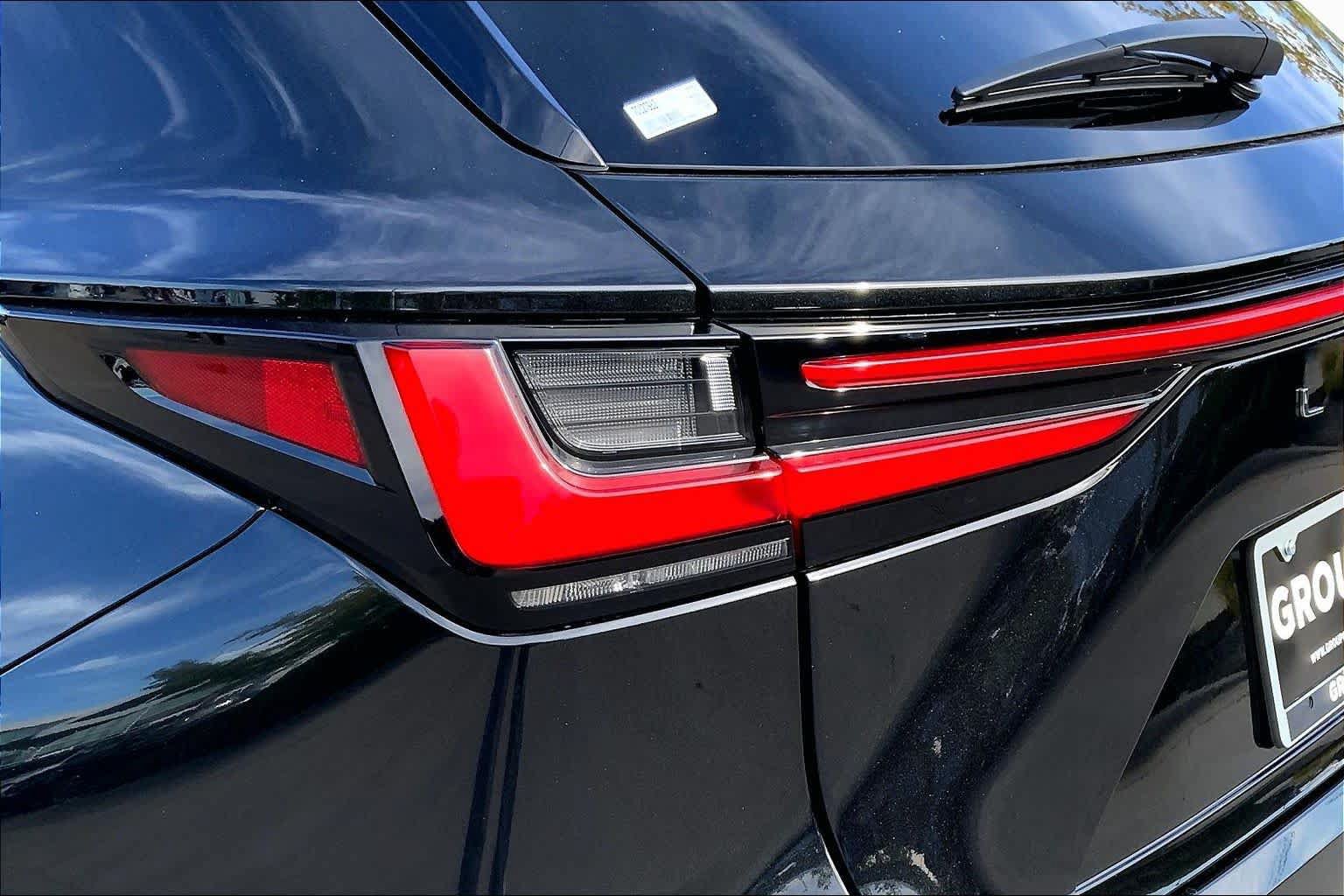 Used 2026 Lexus NX 350 AWD w/ Cold Area Package image 28