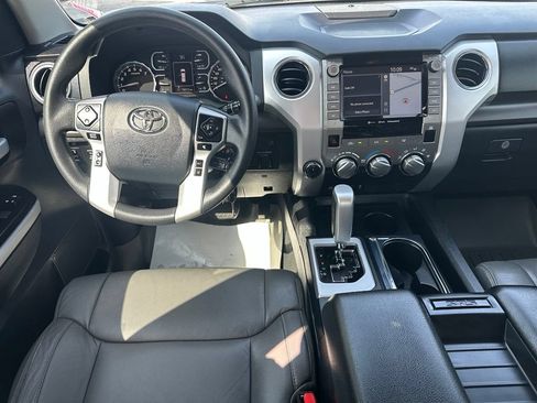 Used 2020 Toyota Tundra SR5 w/ SR5 Upgrade Package AWD/4WD image 26