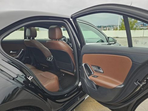 Used 2020 Mercedes-Benz A 220 image 14