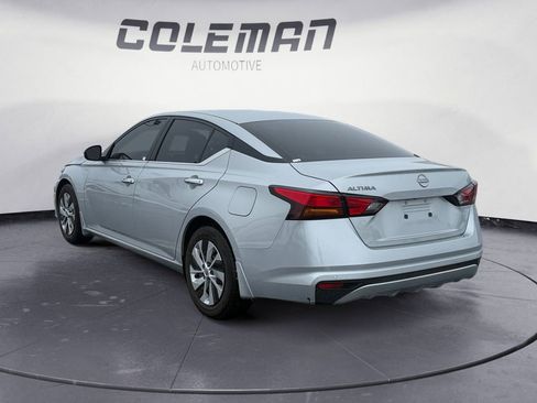 Used 2023 Nissan Altima 2.5 S image 3