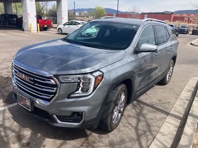 Used 2024 GMC Terrain SLT