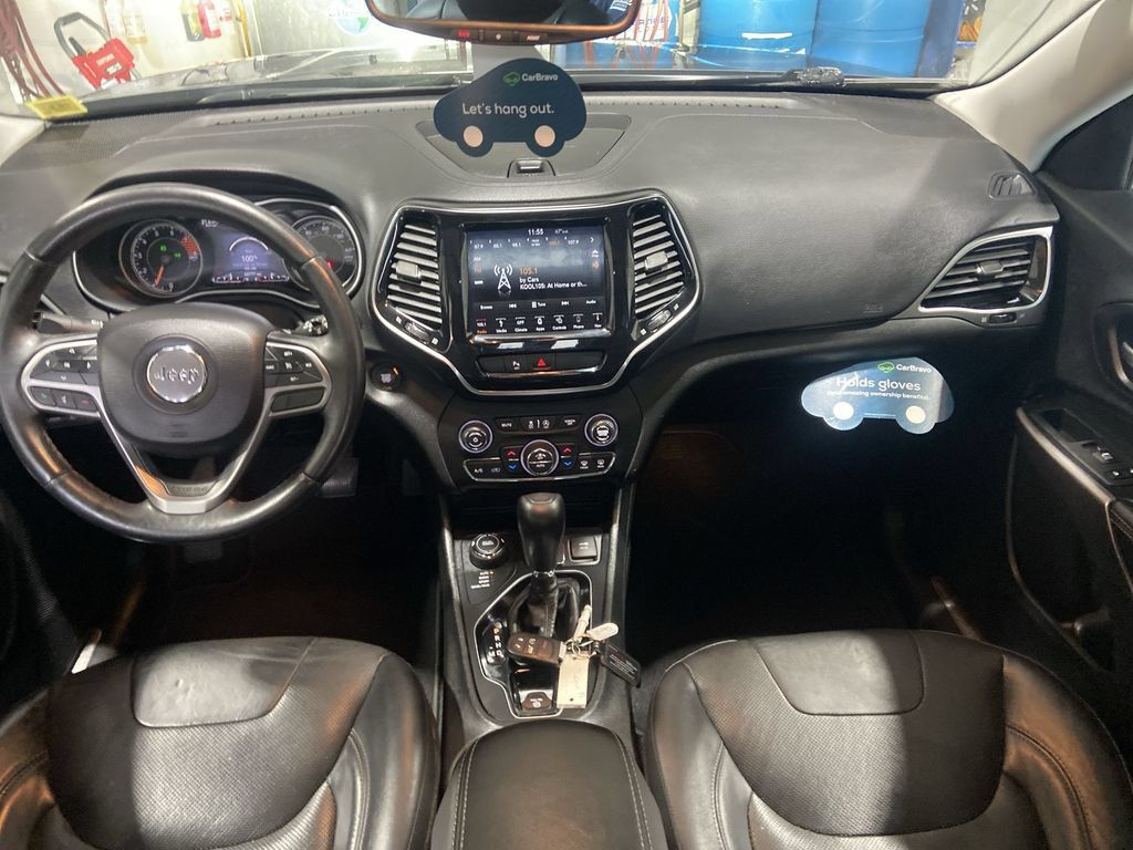Used 2019 Jeep Cherokee Limited AWD/4WD image 21