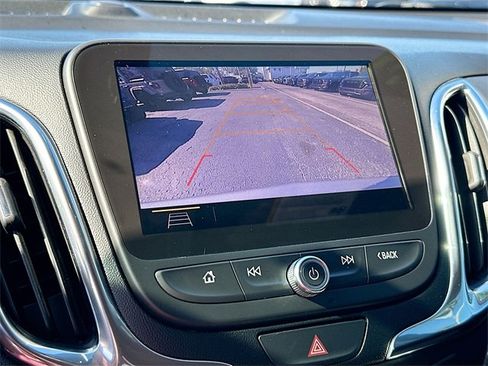 Used 2019 Chevrolet Equinox LT image 13