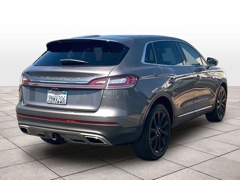 Used 2021 Lincoln Nautilus Reserve w/ Equipment Group 201A AWD/4WD image 9
