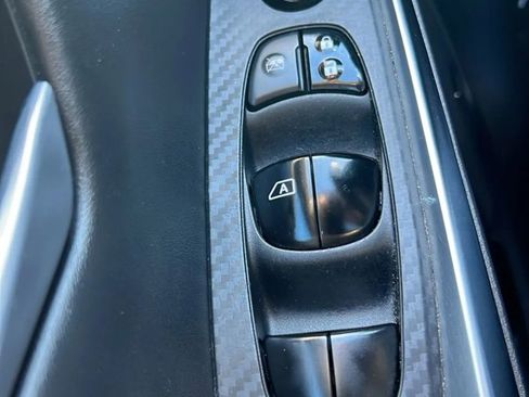 Used 2021 Nissan Sentra SR w/ SR Premium Package image 21