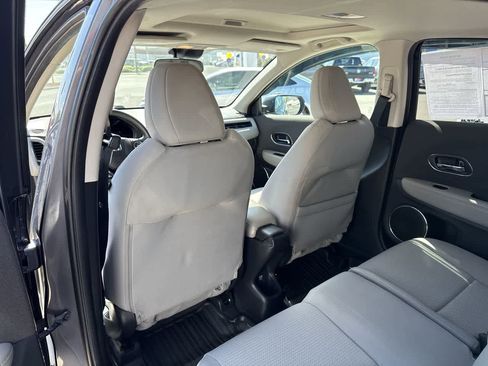 Used 2019 Honda HR-V EX image 13