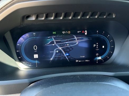 New 2025 Volvo XC90 B6 Core w/ Climate Package image 30