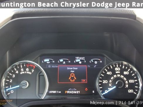 Used 2016 Ford F150 Lariat w/ Equipment Group 502A Luxury image 19