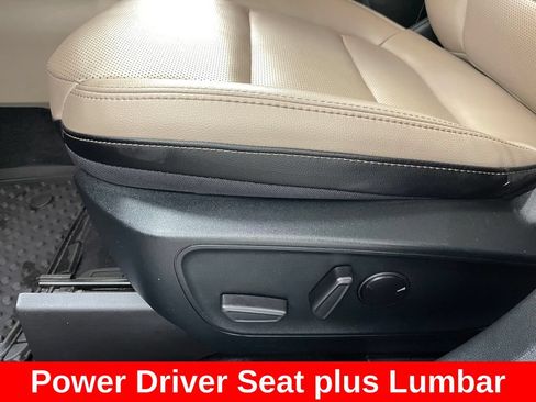 Used 2021 Ford Escape SEL w/ Technology Package FWD image 12