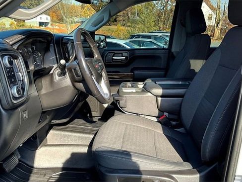 Used 2019 GMC Sierra 1500 SLE image 10