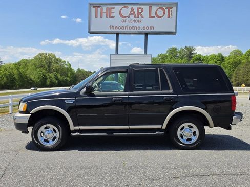 Used 1999 Ford Expedition XLT AWD/4WD image 2