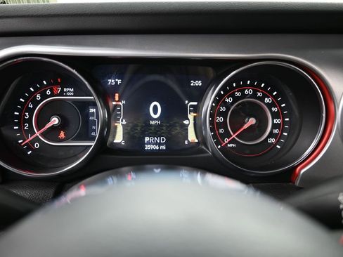 Used 2020 Jeep Wrangler Rubicon image 16