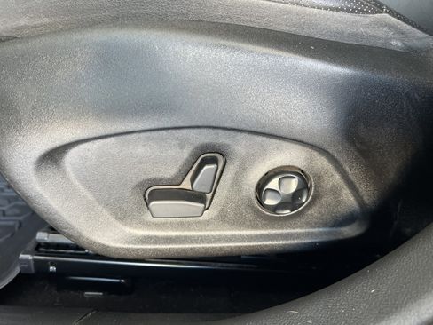 Used 2017 Jeep Renegade Trailhawk image 16