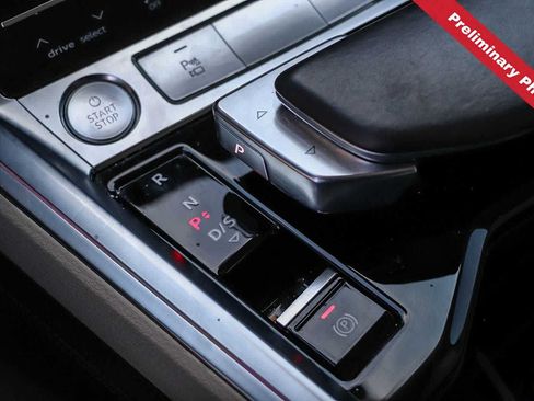 Used 2019 Audi e-tron Prestige w/ Prestige Package AWD/4WD image 16