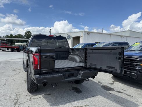 Used 2025 Ford F150 Tremor w/ Equipment Group 402A High AWD/4WD image 9