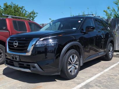 Certified 2024 Nissan Pathfinder SL