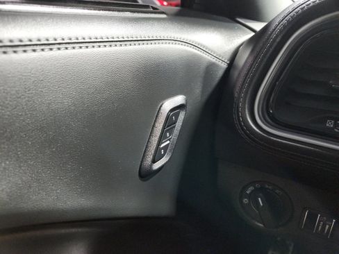 Used 2021 Dodge Challenger R/T Scat Pack RWD image 29