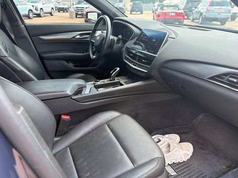 Used 2024 Cadillac CT5 Premium Luxury RWD image 8