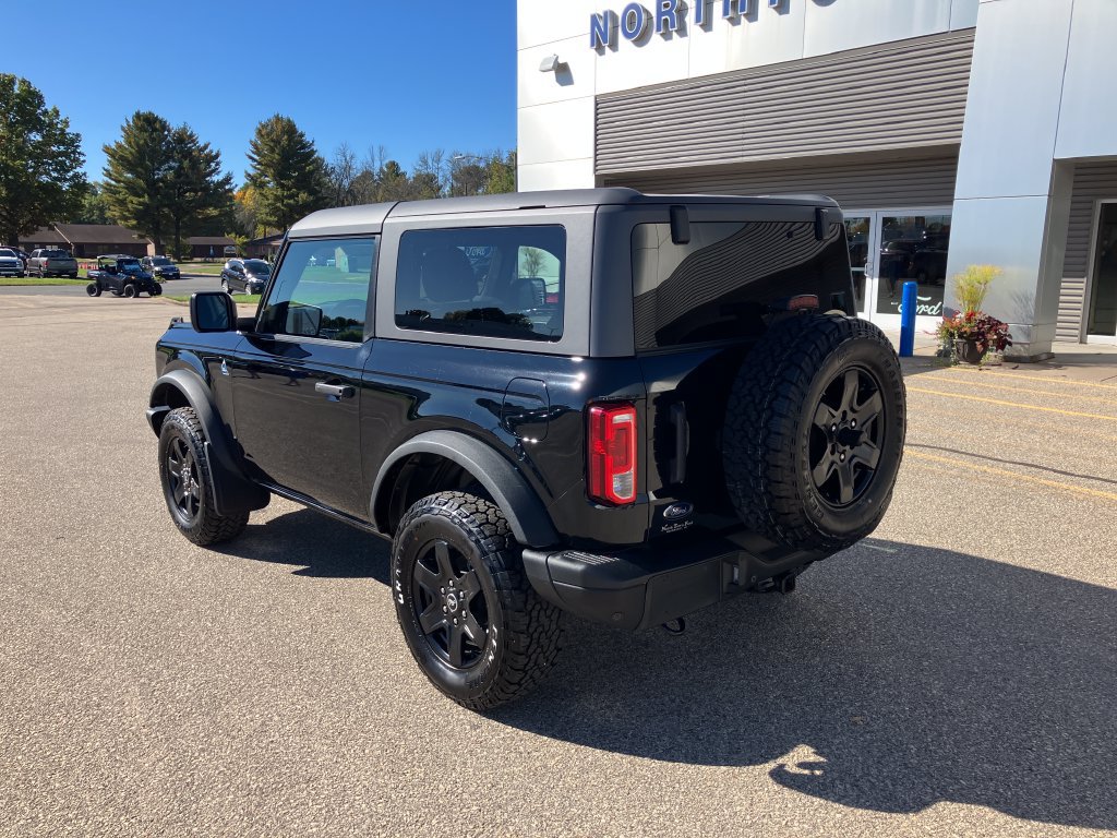 Used 2024 Ford Bronco Black Diamond AWD/4WD image 8