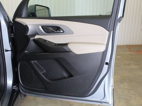 Used 2023 Chevrolet Traverse LS w/ Safety Package FWD image 25