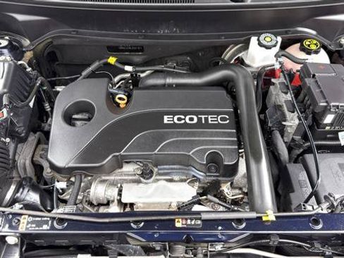 Used 2020 Chevrolet Equinox LT w/ Driver Convenience Package FWD image 37