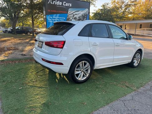 Used 2018 Audi Q3 2.0T Premium w/ Convenience Package image 5