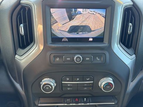 Used 2020 GMC Sierra 2500 4x4 Crew Cab w/ Convenience Package image 25