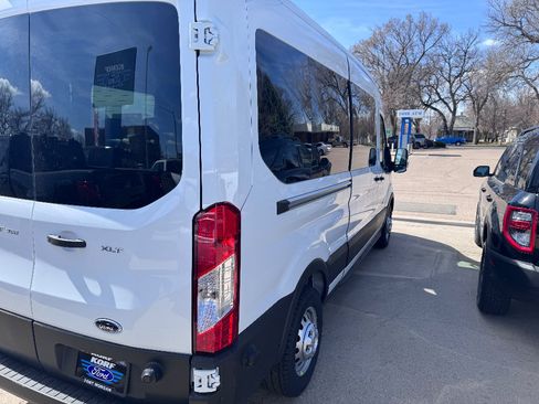 Used 2025 Ford Transit 350 XLT AWD/4WD image 4
