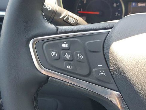 Used 2024 Chevrolet Equinox LT FWD image 9