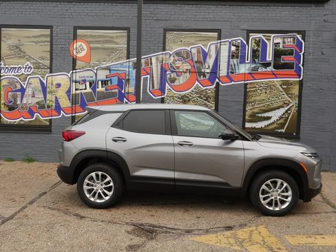 New 2026 Chevrolet TrailBlazer LS w/ LS Convenience Package AWD/4WD image 30